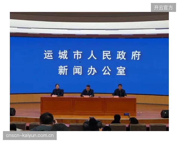 历史性突破点燃了国民热情,如何将巨大的外部期待转化为动力而非压力,考验着全队。 历史性突破点燃了国民热情,如何将巨大的外部期待转化为动力而非压力,考验着全队。